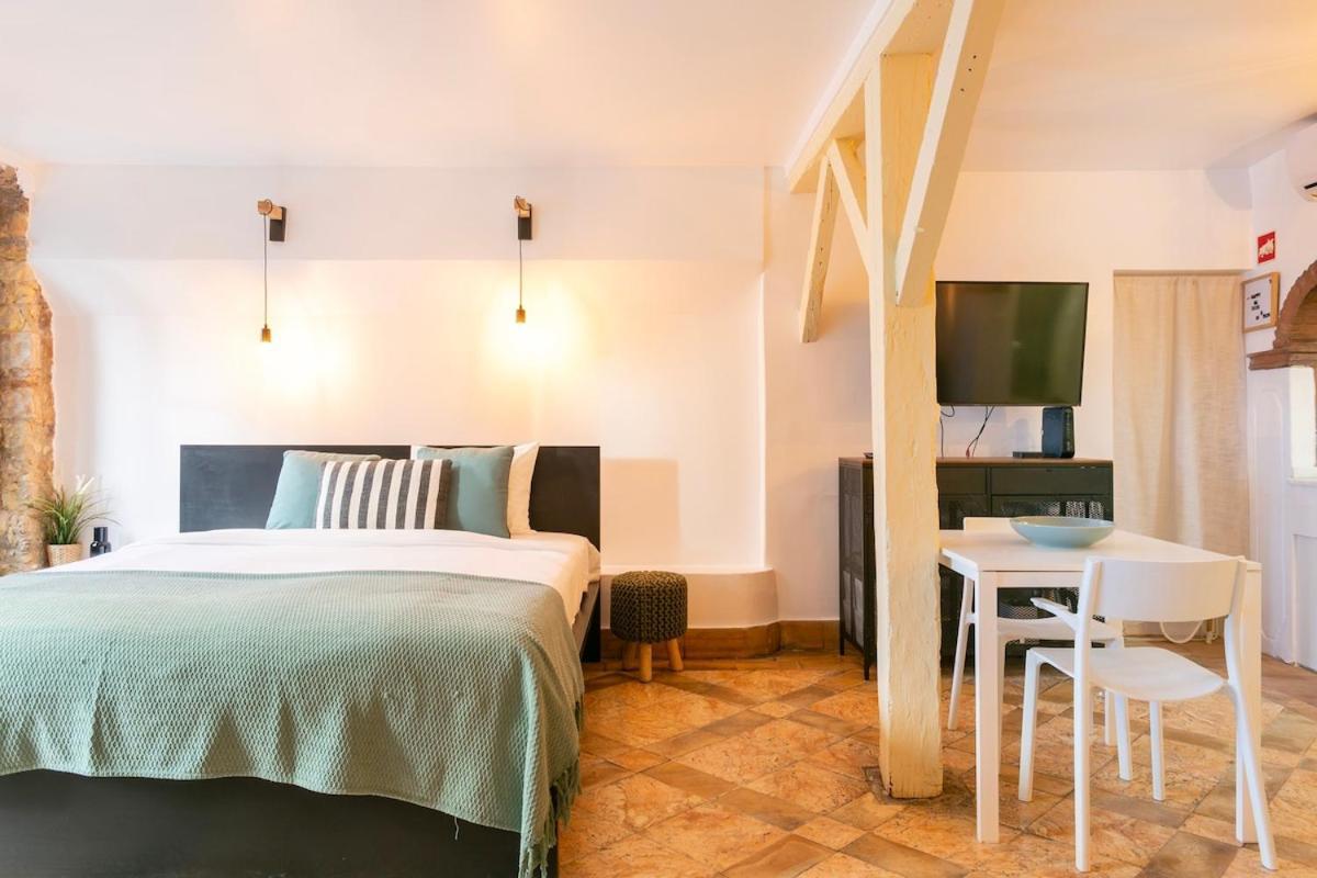 Apartment Cozy Nest In The Trendiest Neighborhood! Lisbon